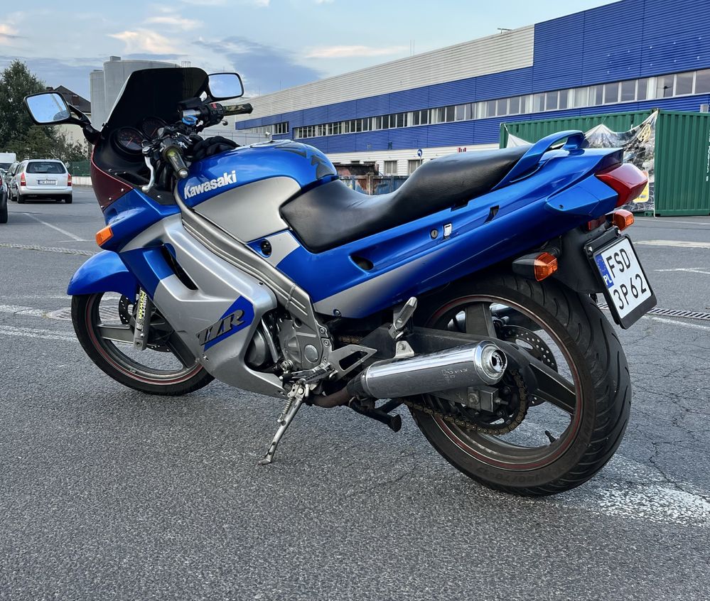 Kawasaki ZZR 250 kat. A2