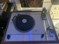 Gira discos Thorens