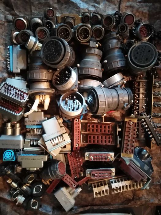 Роз'єми штекери Тумблери ВГ, ППГ, ПНГ, ППНГ, ПТ3, ПТ2, ПКН, ПГта інше