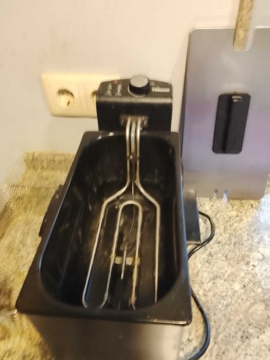 Fritadeira Tristar 3L c/ garantia