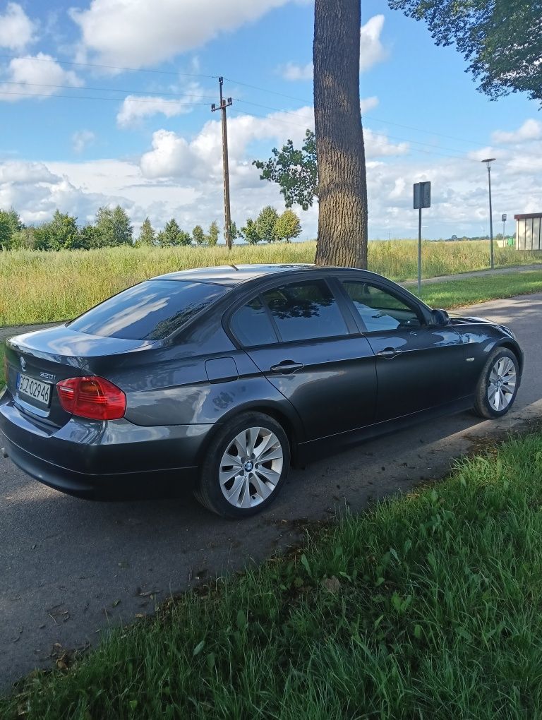 BMW 3 E90 2.0 Benzyna