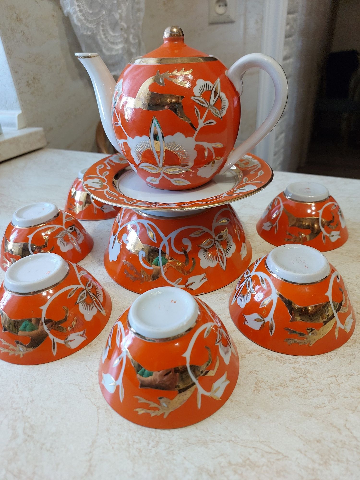 Продам     сервиз.