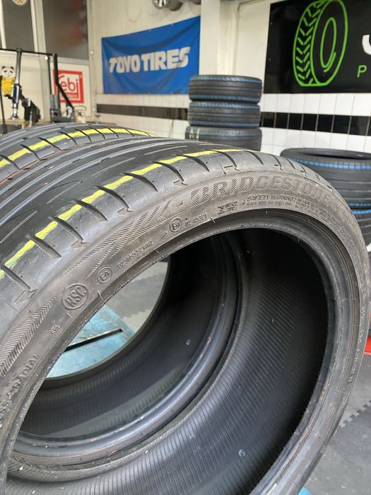Pneus 245 / 35 R 18 Brigeston