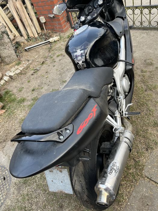 Honda cbr f4 pc35 owiewki silnik gazniki licznik hashiru kola lagi
