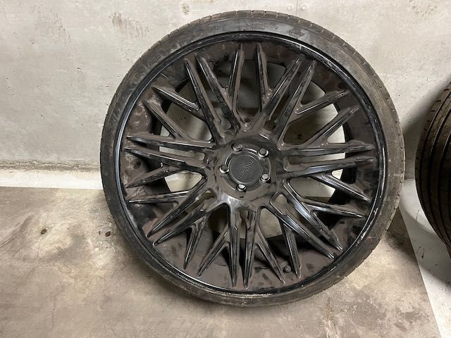 Felgi aluminiowe 22" Rotiform JDR 22x10 ET30 5x120