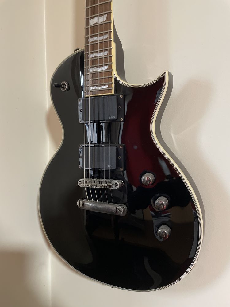 Guitarra LTD EC401