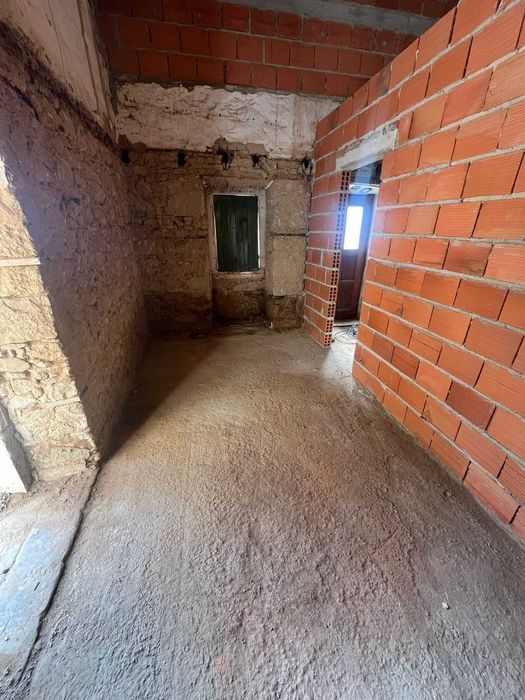 Moradia Independente com terreno no Gaio - Vimeiro Alcobaça