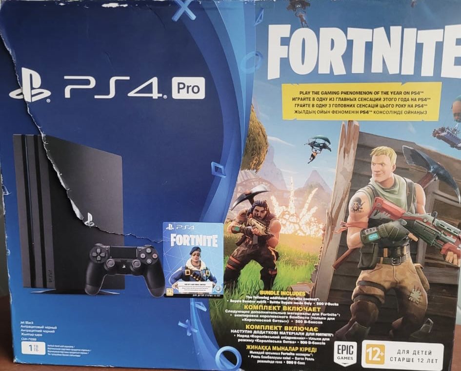 Sony PlayStation 4 Pro + Fortnite нова