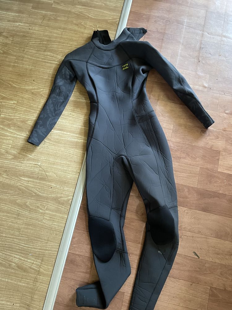 Pianka billabong 3/2 rozmiar 10