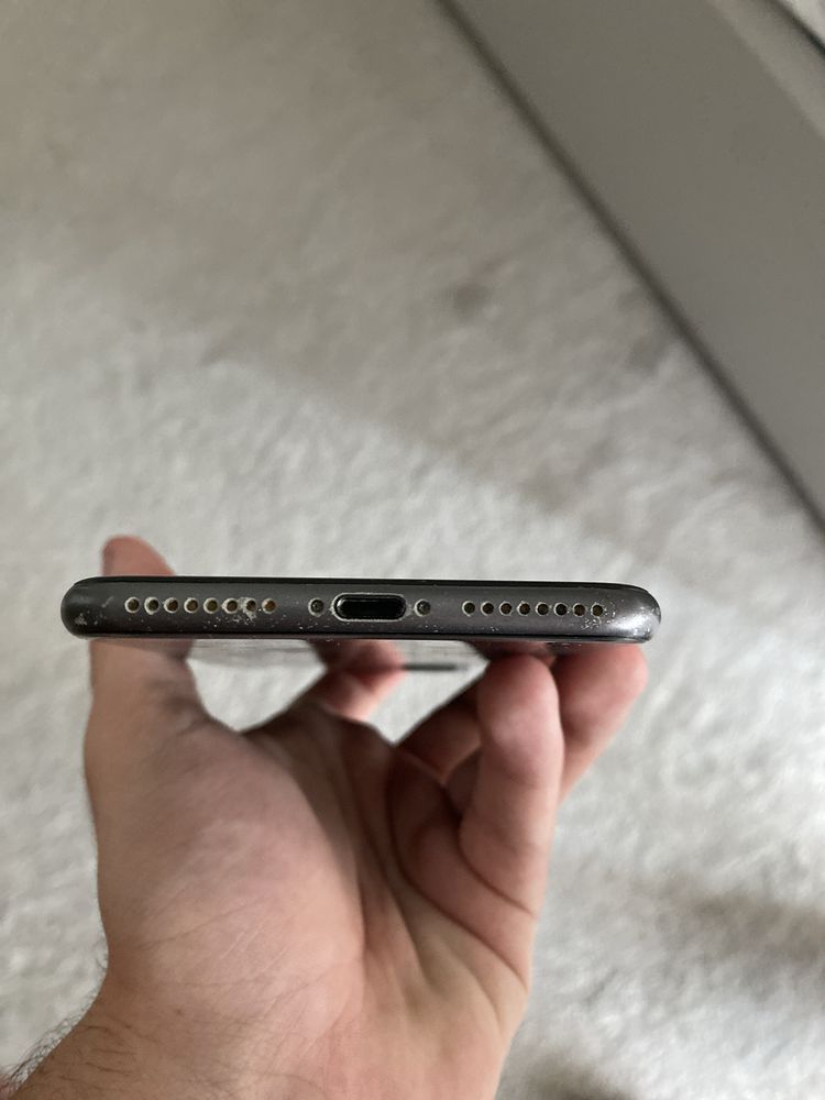 Iphone 8 plus.