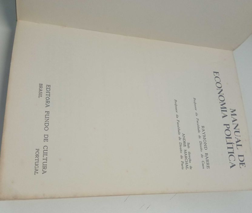 Manual de economia política, de Raymond Barre