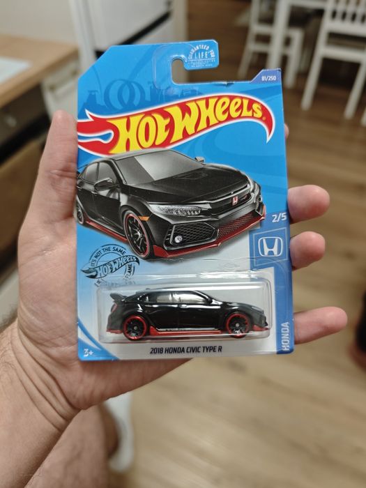 Hot wheels 2018 honda Civic type r honda 2/5 rocznik 2017