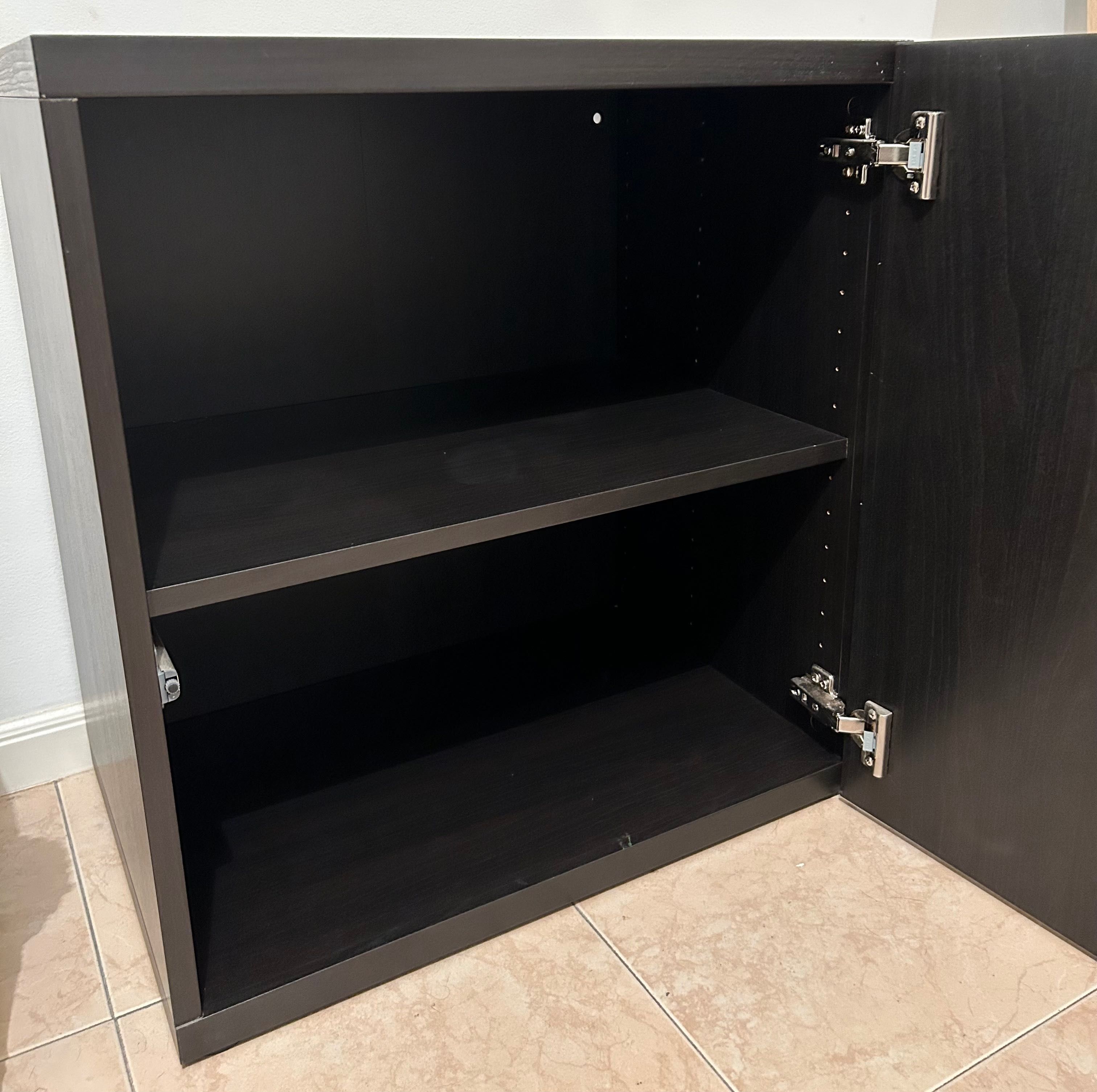 Conjunto 3 Móveis castanho escuro como novo