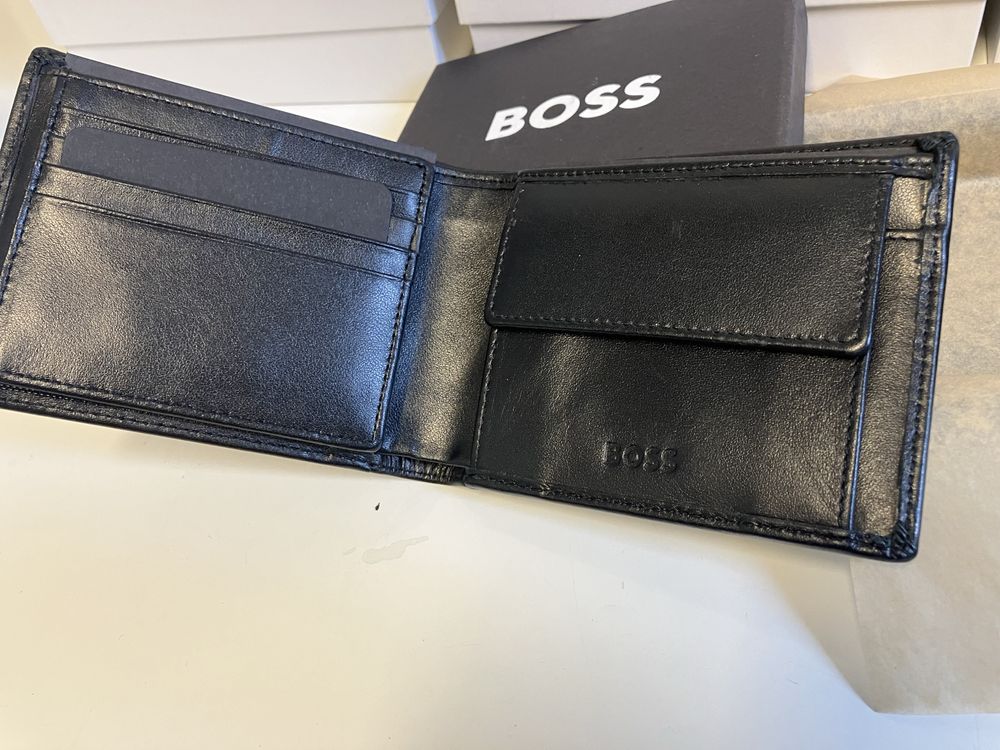 Hugo Boss skorzany duzy portfel nowy w pudelku