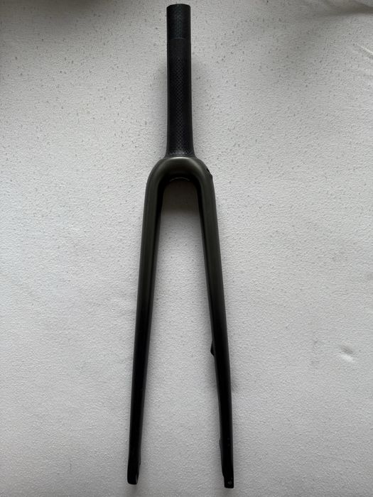 Karbonowy widelec 12x100 288g