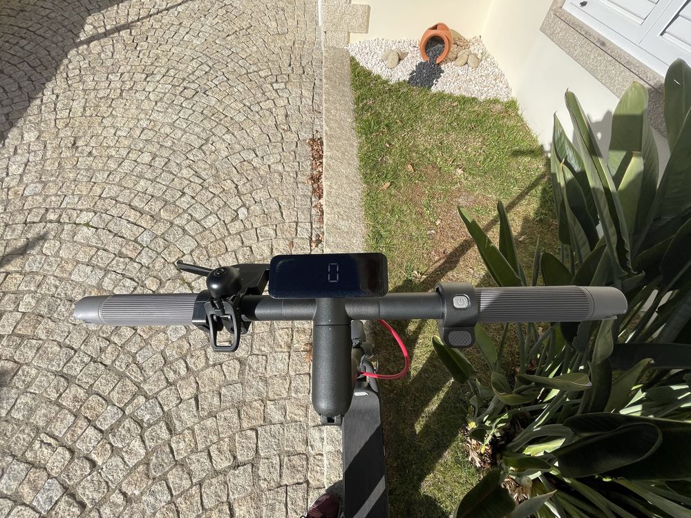 Trotinete Eletrica Navee V50