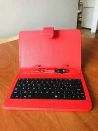Etui na tablet 7"cali z klawiaturą czerwone