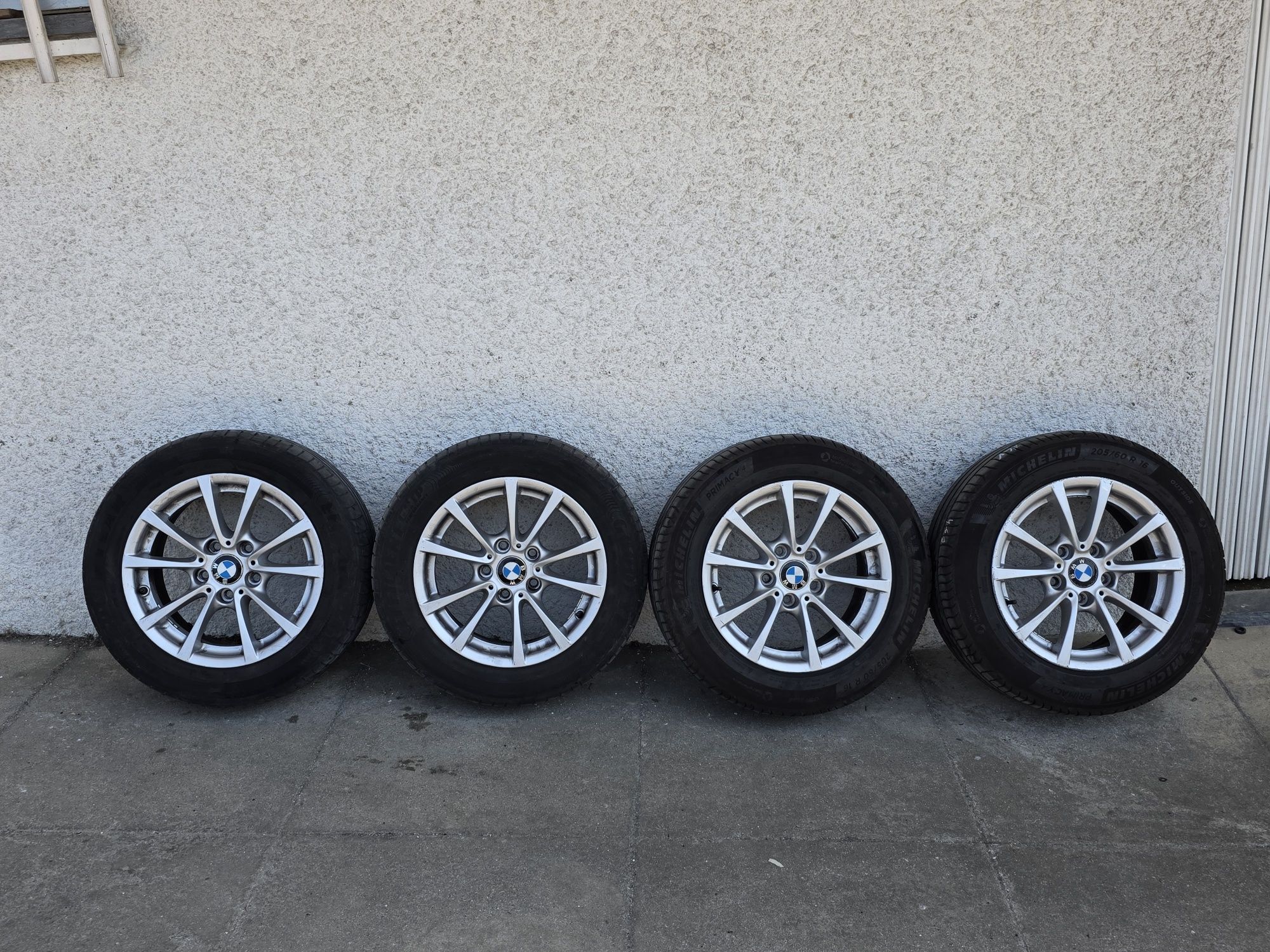 Jantes Originais BMW 16" 5x120 com Pneus 205.60.16