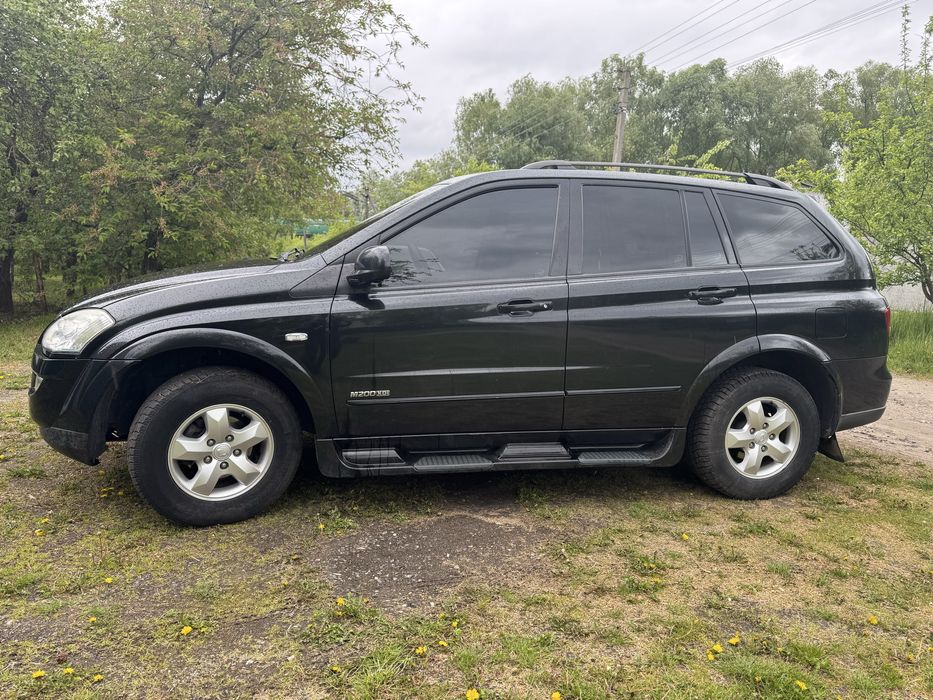 Продам Сангйонг Кайрон 2,0 дизель 10 рік