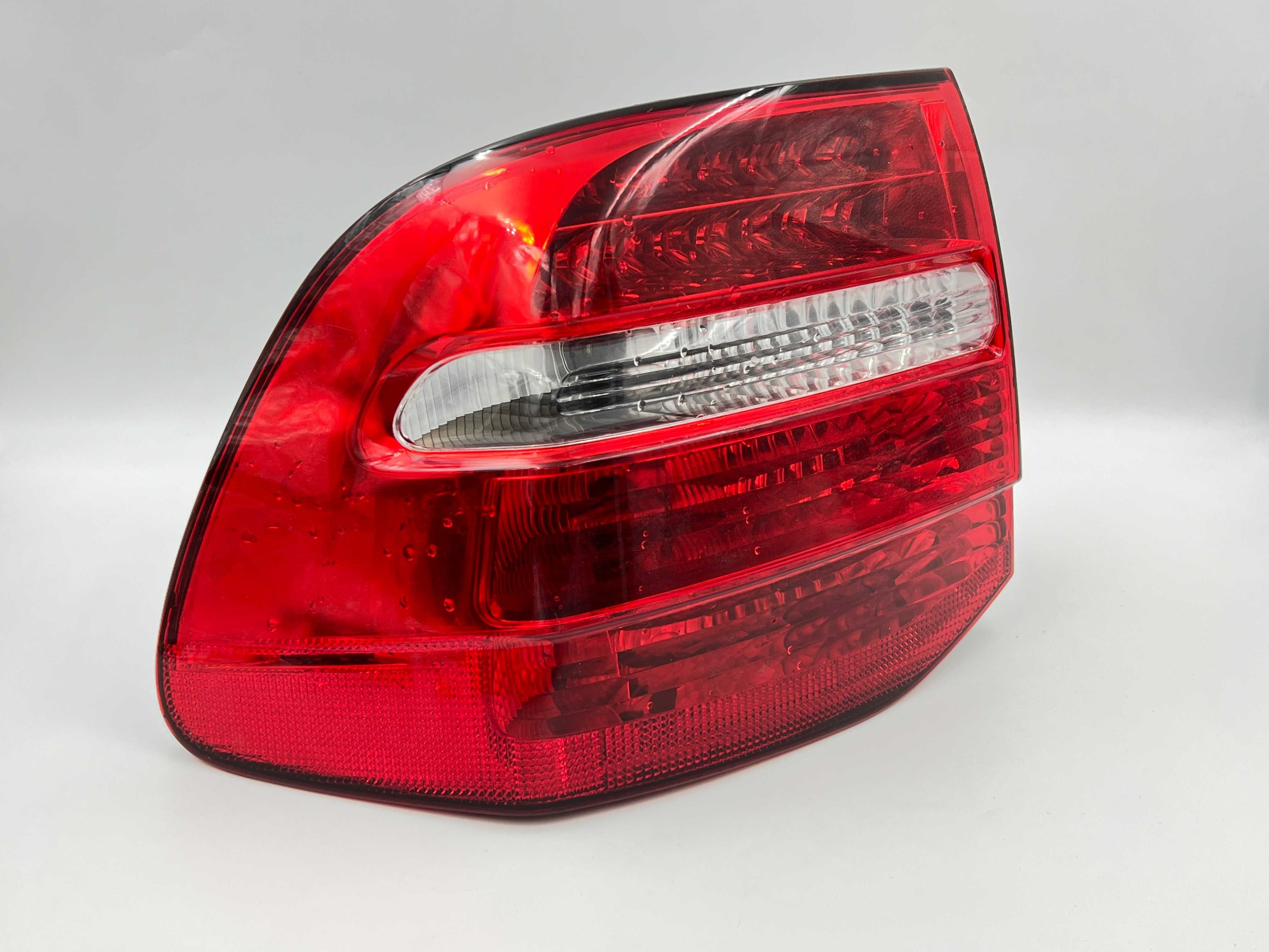 Задній лівий ліхтар стопи оригінал PORSCHE CAYENNE 957 (2007-2010)