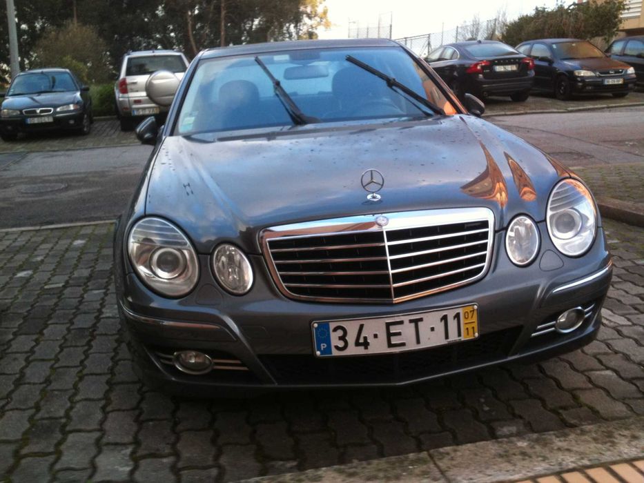 Mercedes E 220 cdi Avantgard Nov2007