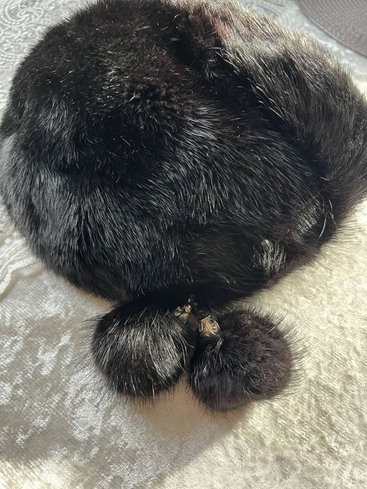 Берет норковий новий!