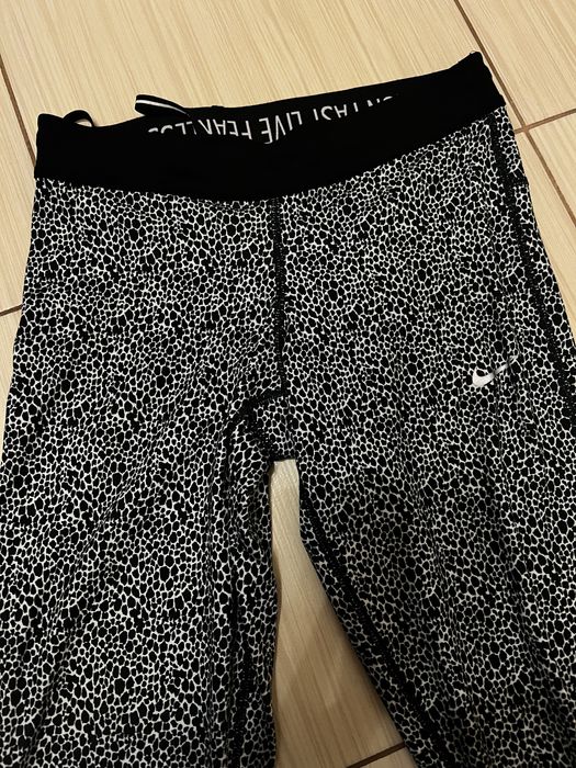 Лосини укорочені шорти для бігу спорту nike xs 42