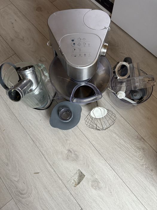 Robot kuchenny planetarny Kenwood KM28