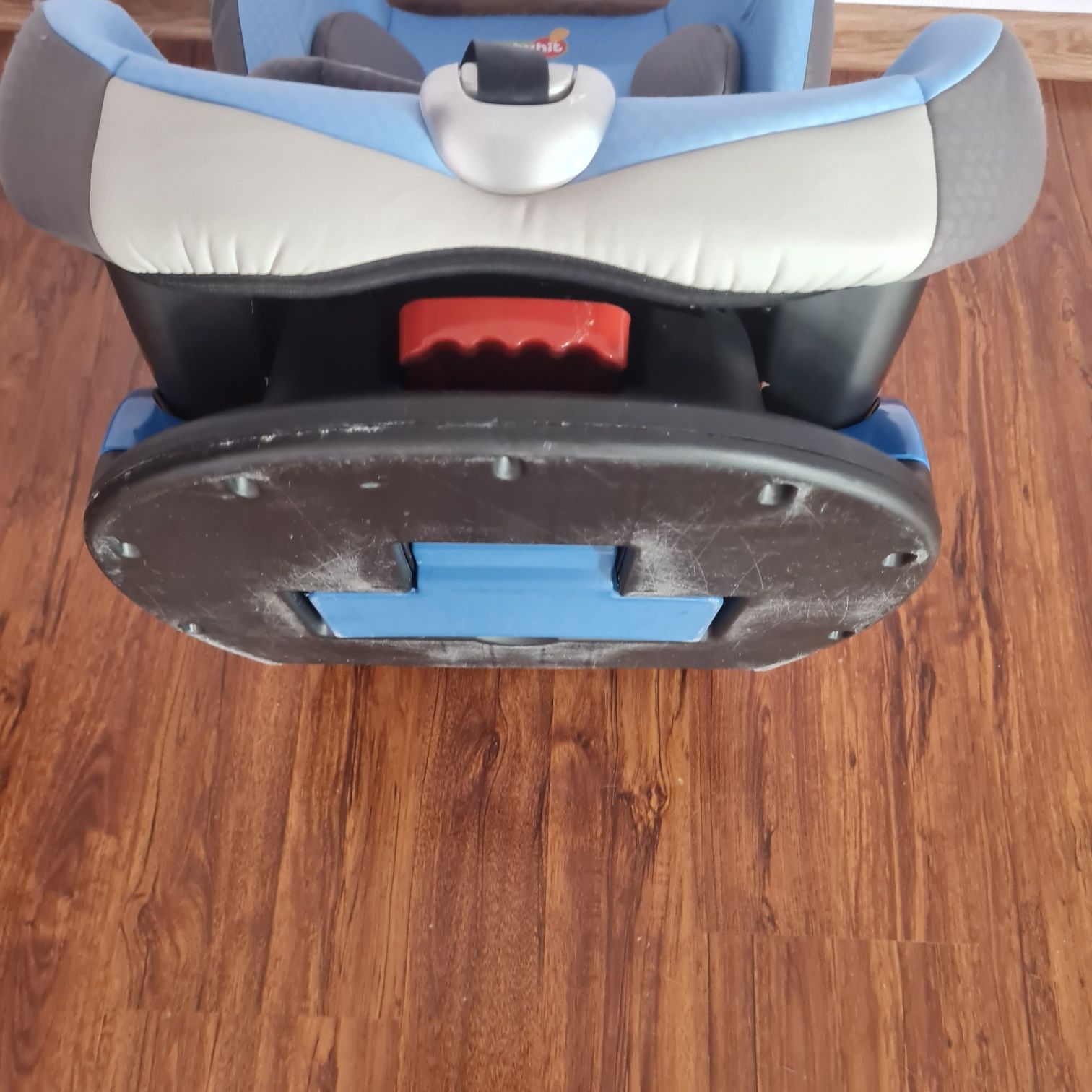 Дитяче автокрісло babyhit