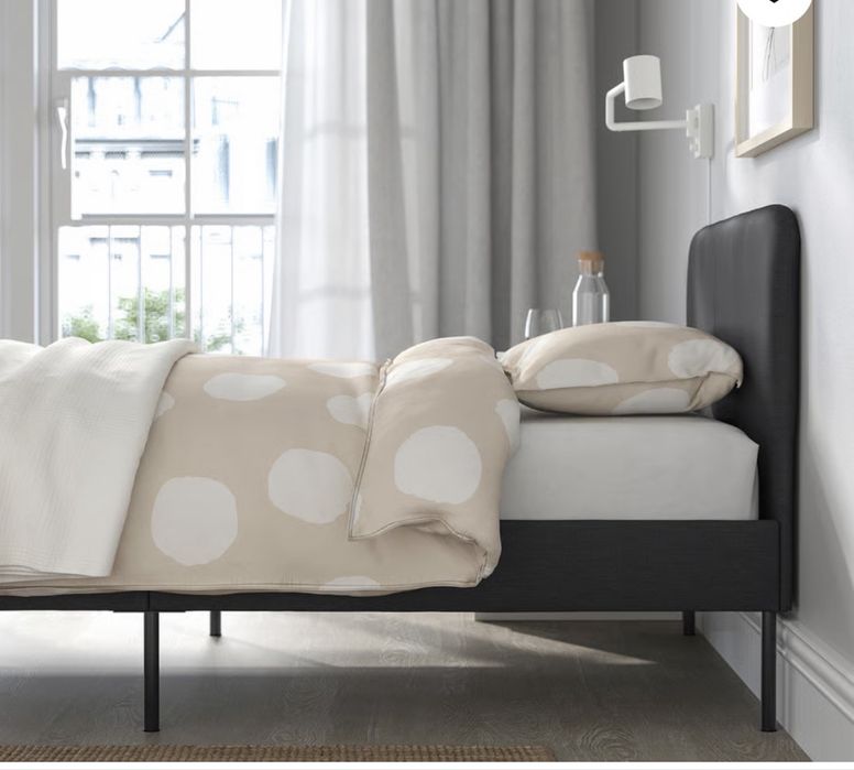 Cama solteiro slattum ikea pouco usada como nova