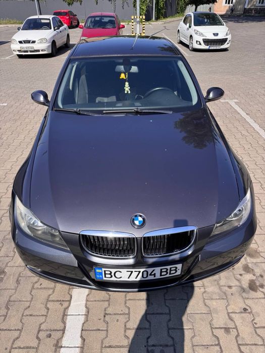 BMW E90 2.0 бензин 318і