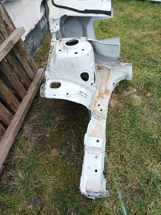 Podłużnica prawa Opel Astra k