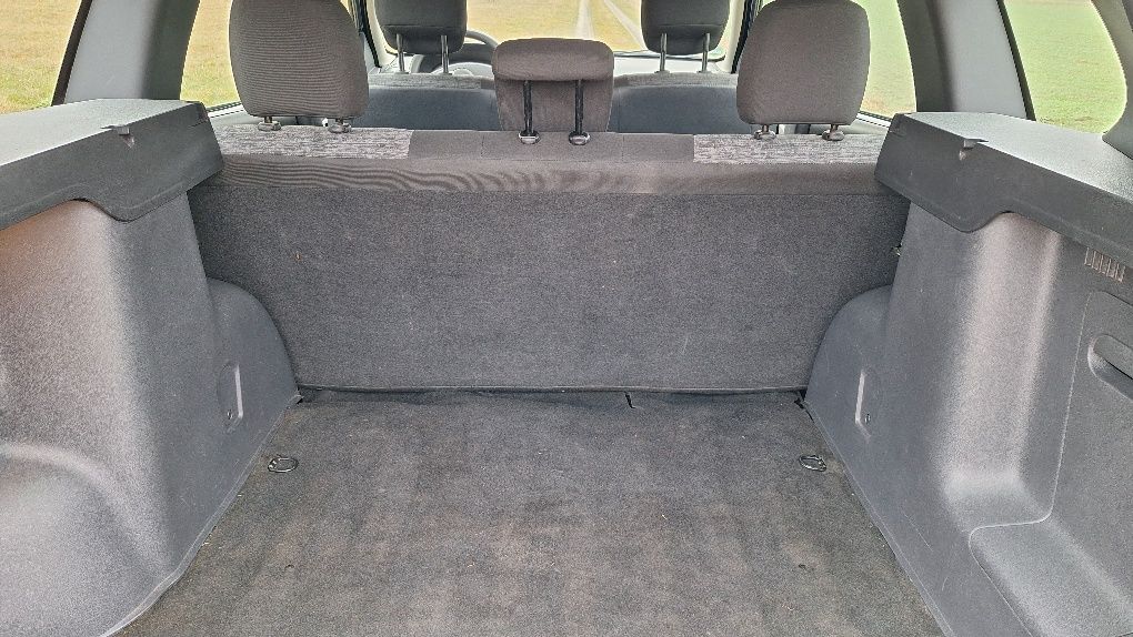 Dacia Duster 2014 1.6 klima hak