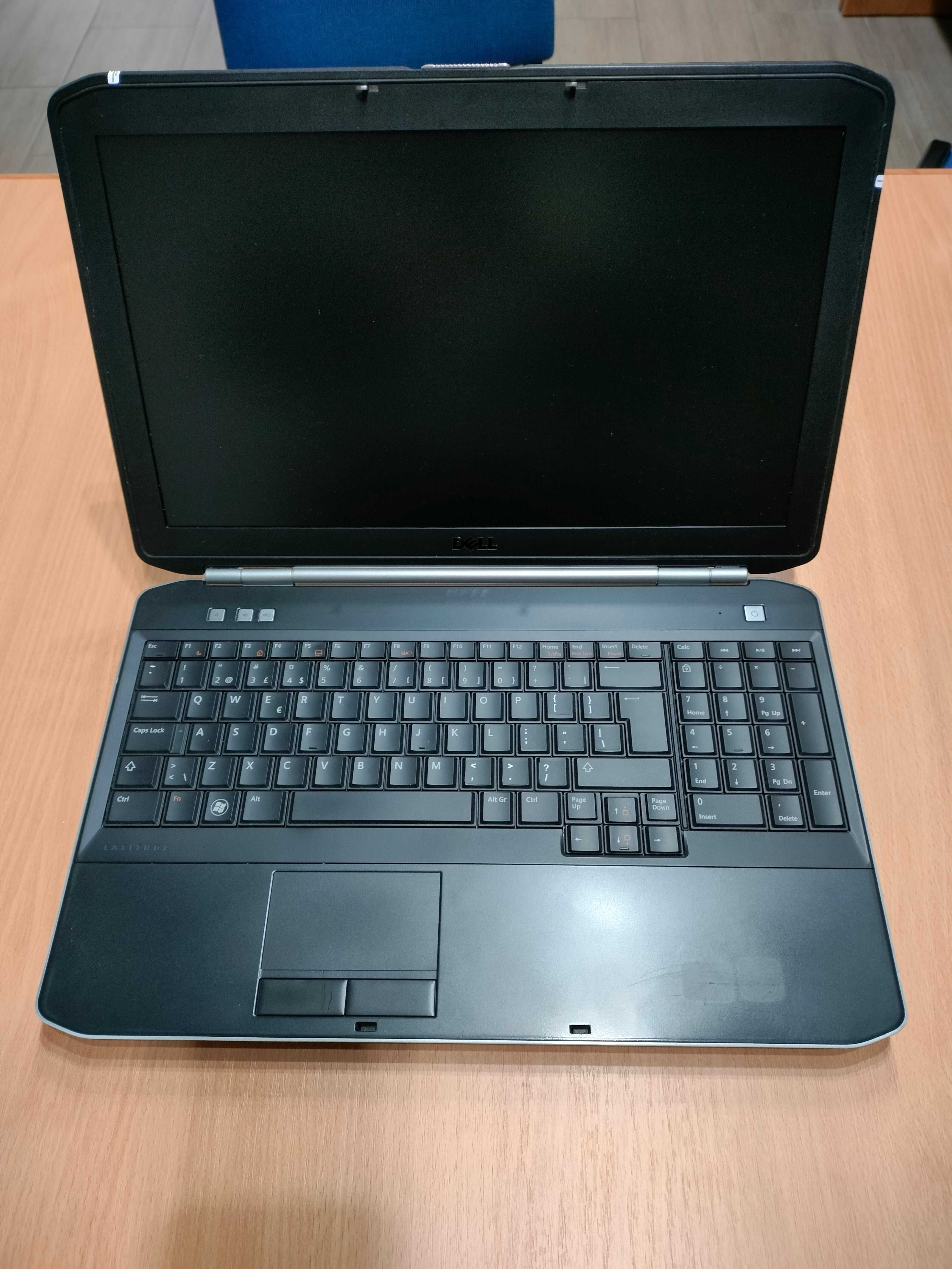 Laptop Dell E5520 15,6" i5-2520M/4GB DDR3/500GB/WIN10