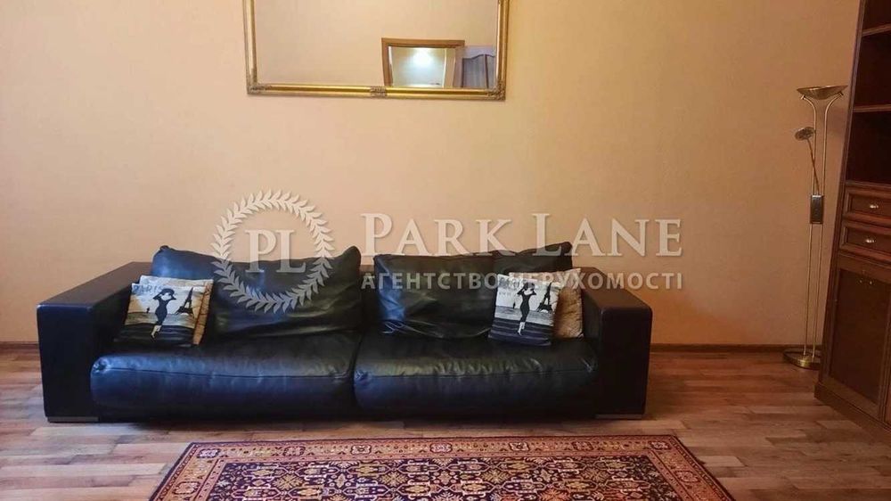 Продаж 2К Квартири Саксаганського, 36а ЦЕНТР Царський будинок 65м2