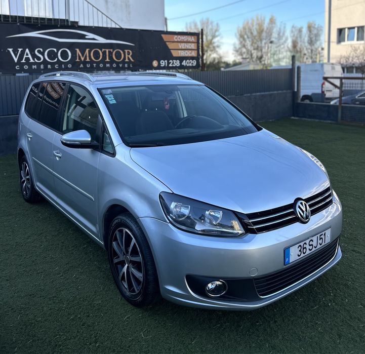VW Touran 1.6 TDI BlueMotion