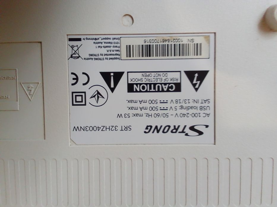 LCD телевизор 32" на запчасти.