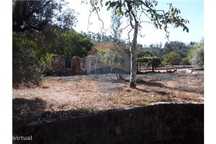 Terreno Com Ruínas