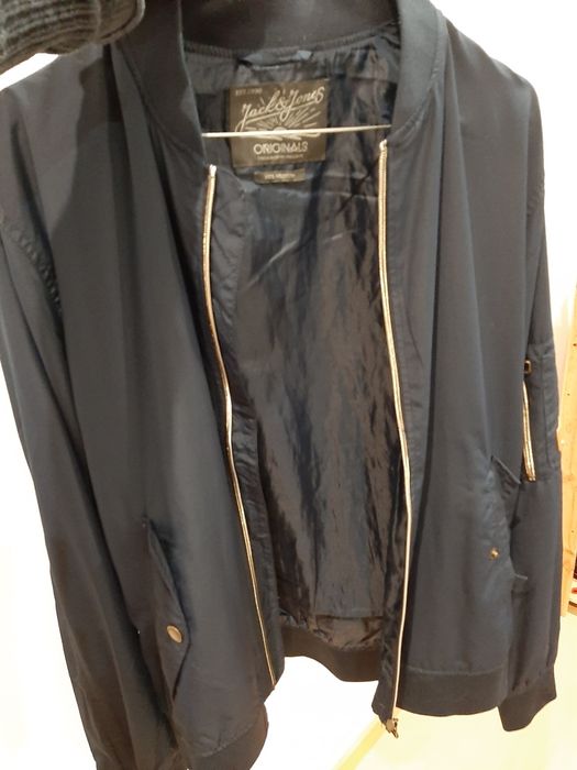 Casaco homem azul escuro