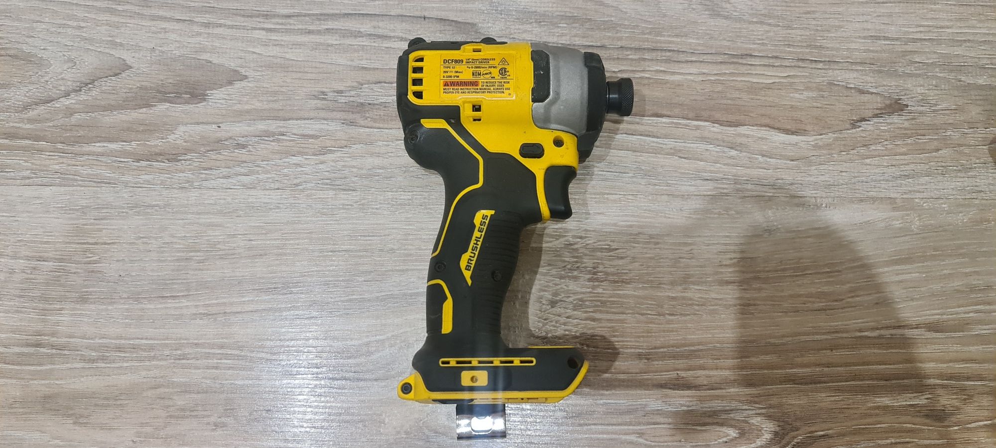 Оригинальный импакт DeWalt 809