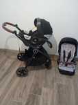 Carrinho de bebe com ovo