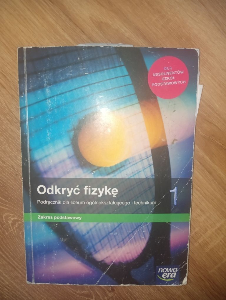 Książka do fizyki klasa 1