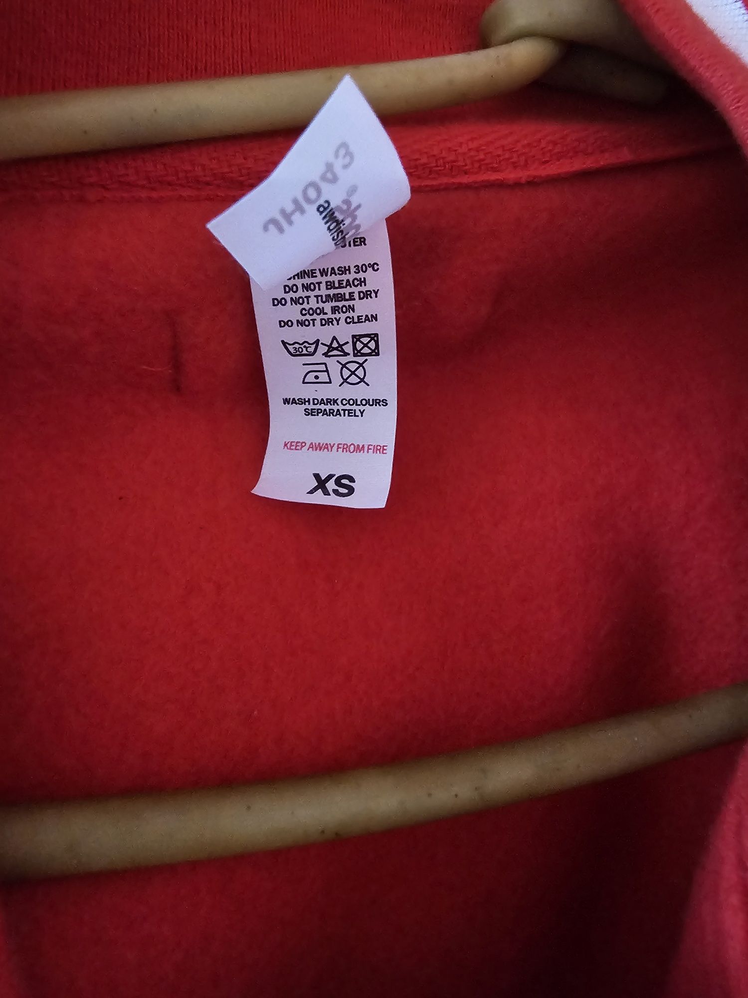 Bluza bejsbolówka czerwona