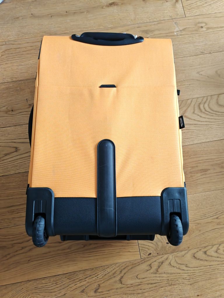 NOWA Walizka Samsonite Roader c520 39,5L 2,2kg