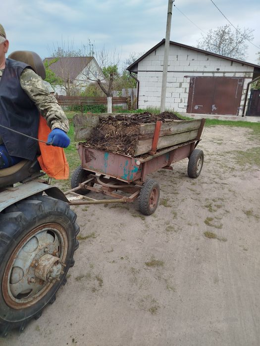 Продаю гарного воза залізного разом з вилами