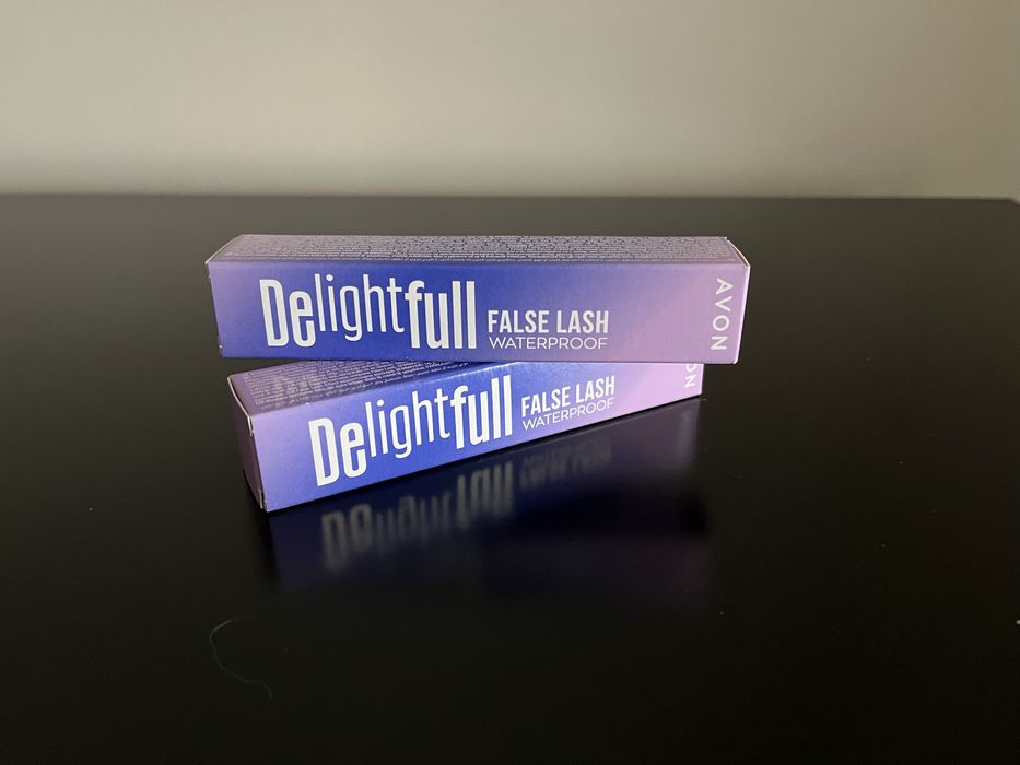 Avon Tusz do rzęs widoodporny Delight Full