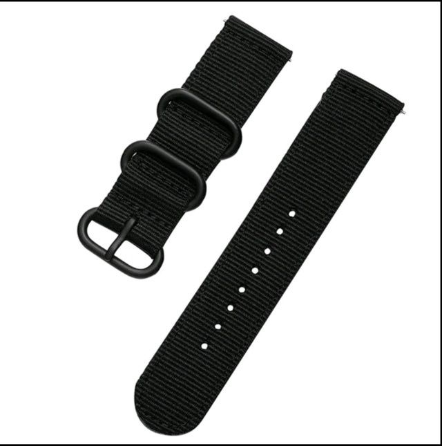 Bracelete 22mm em Nylon Nato : Preta