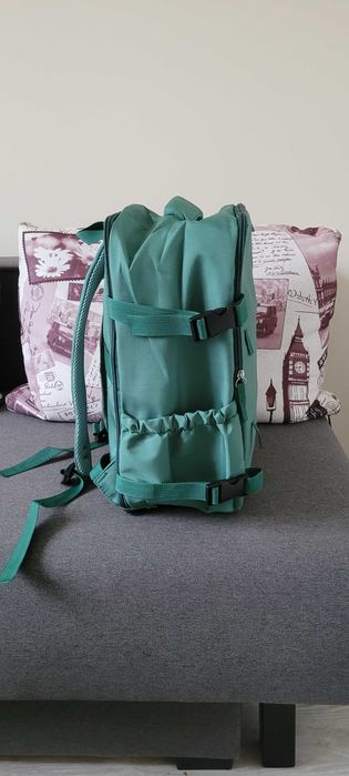 Plecak do samolotu podróżny 40×30×20 cm -nowy zielony