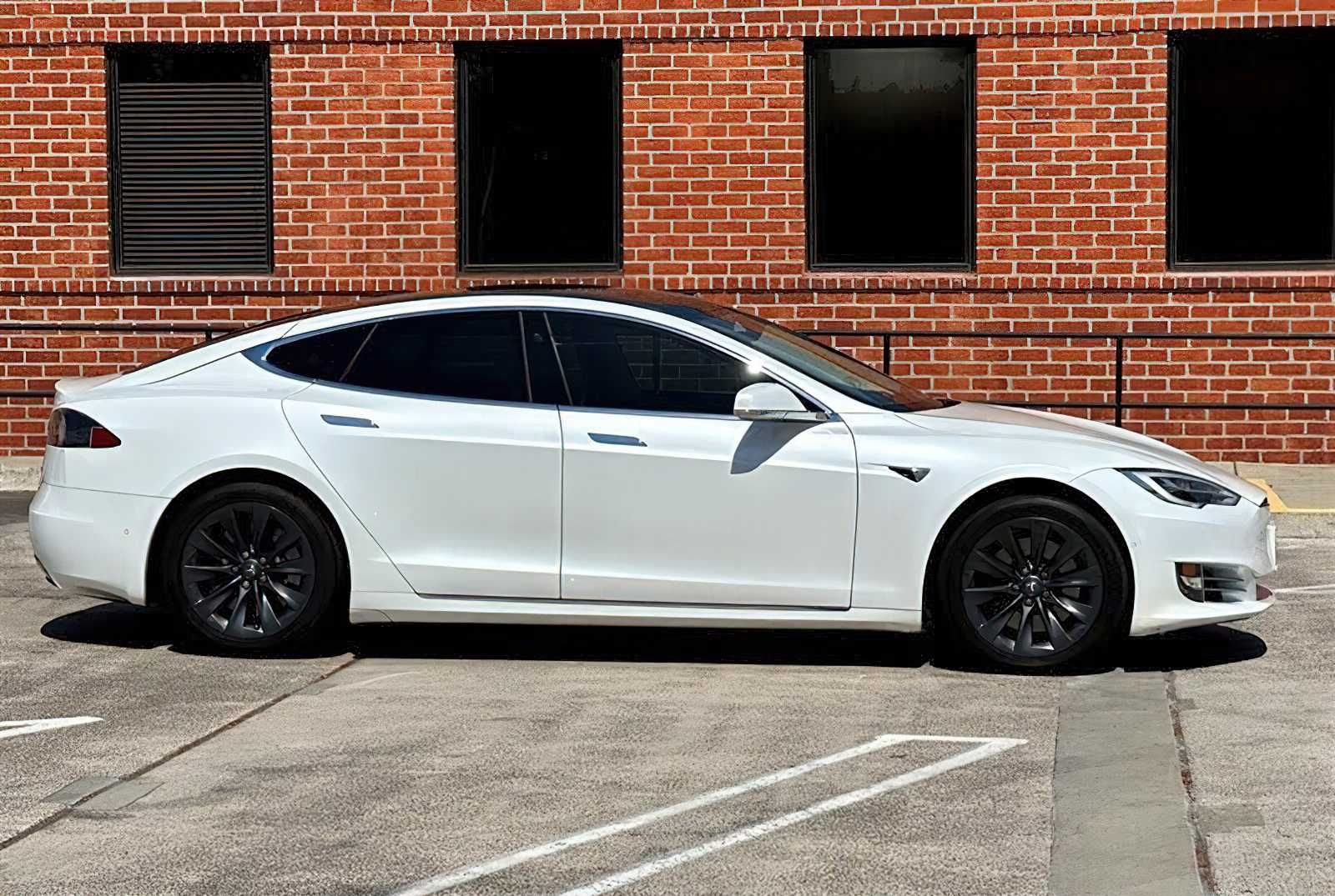 Tesla  Model S 100D 2019