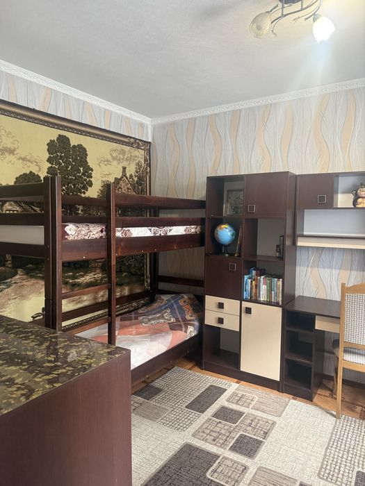 Частина будинку.